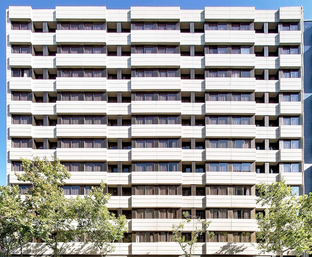 H10 Tribeca