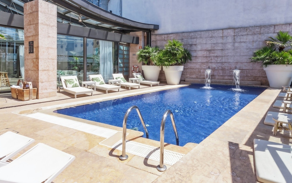 Hotel Urban, a Small Luxury Hotel of the World - zdjęcie 2