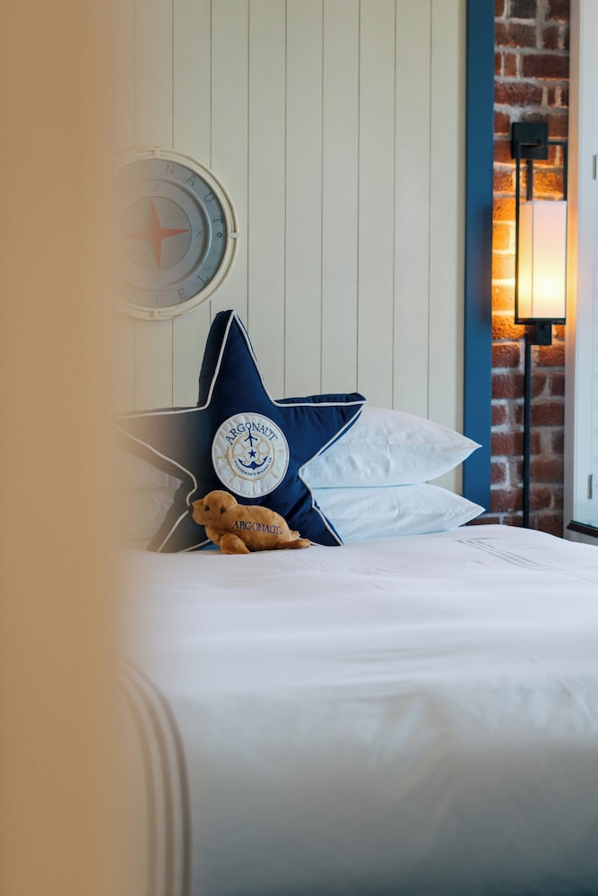 Argonaut Hotel, a Noble House Hotel — Hotel rooms in San Francisco, California