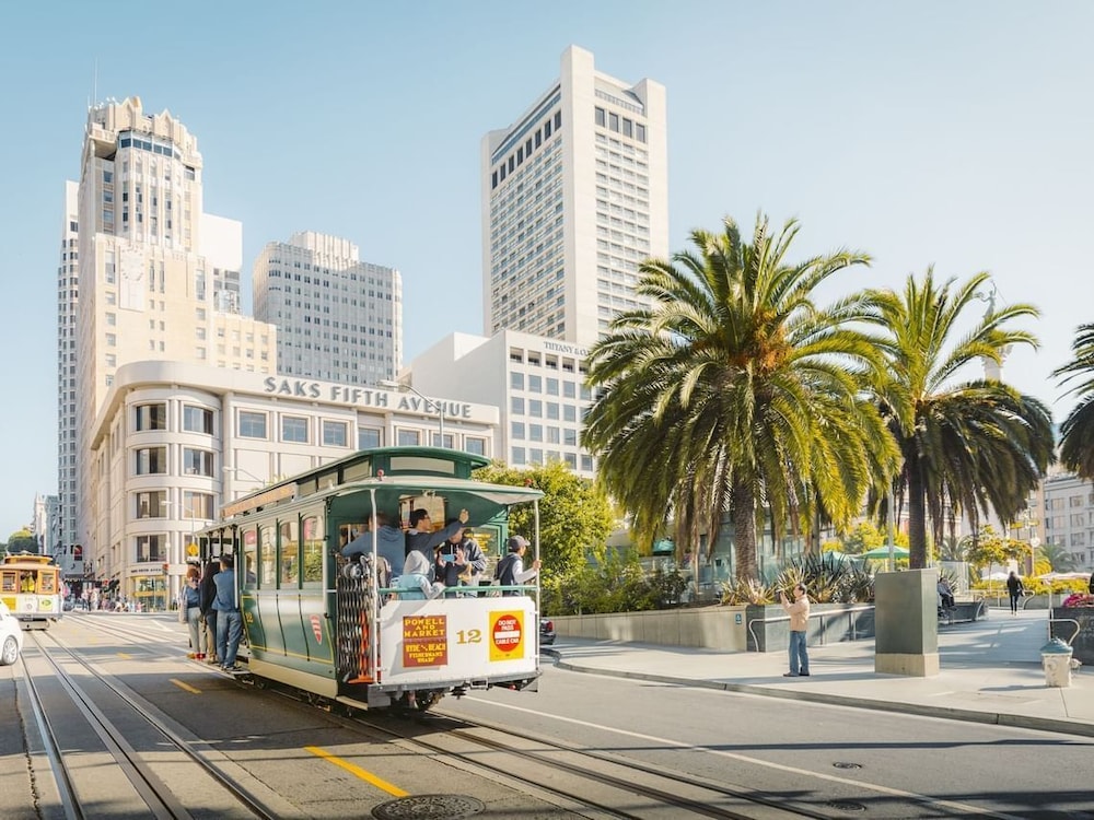 Soma House — Attractions in the area in San Francisco, California