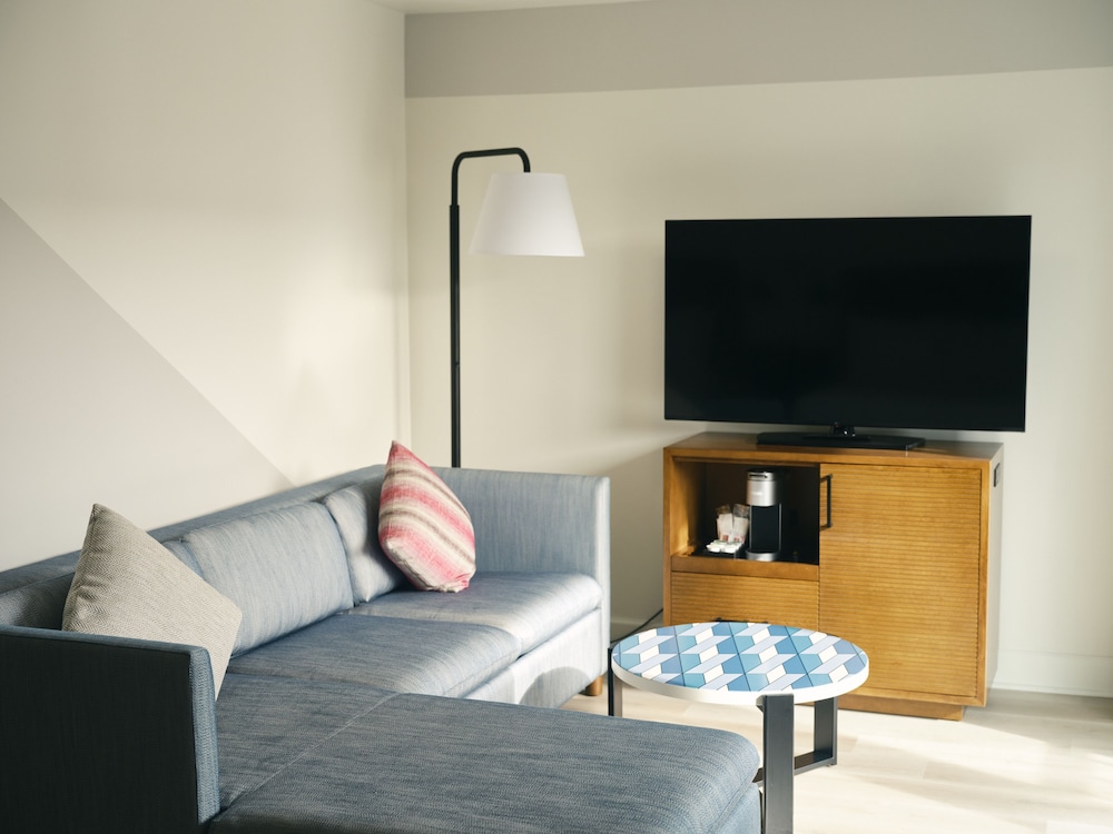 Soma House — Hotel rooms in San Francisco, California