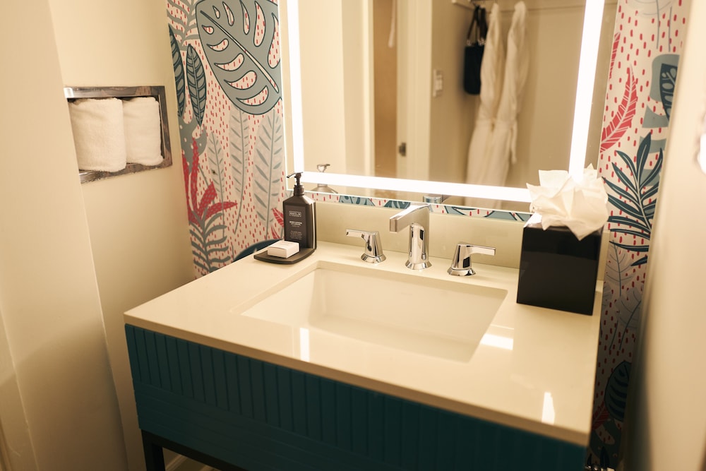 Soma House — Hotel rooms in San Francisco, California