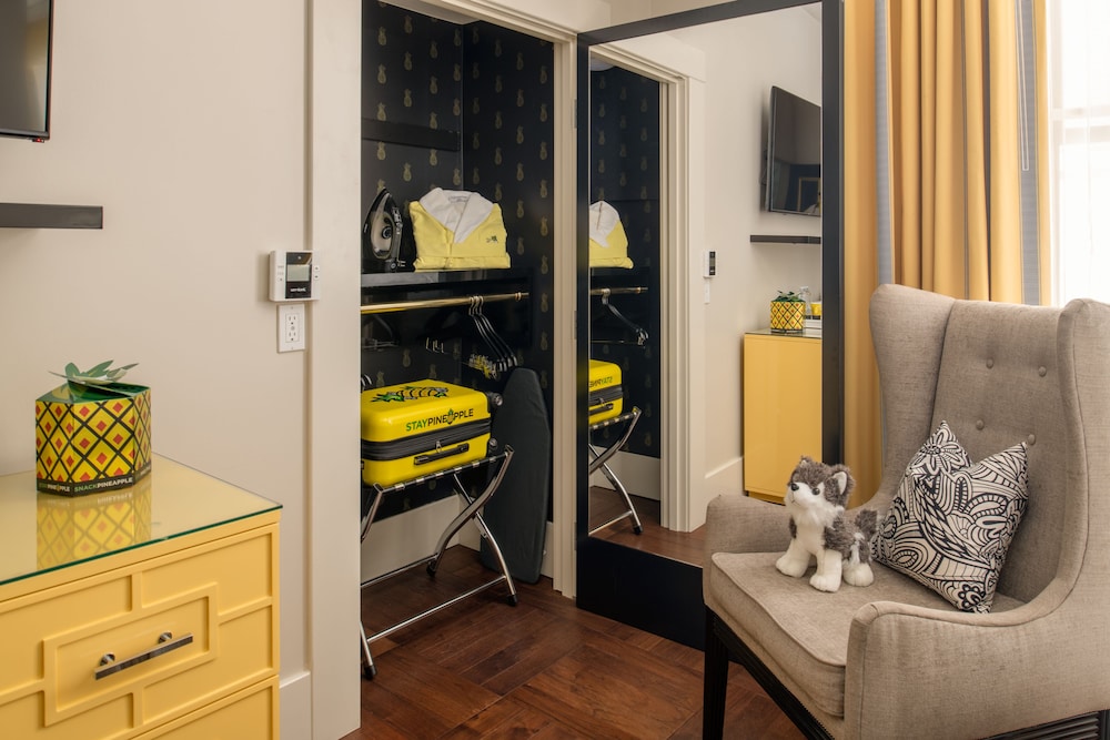 Staypineapple, An Elegant Hotel, Union Square — Hotel rooms in San Francisco, California