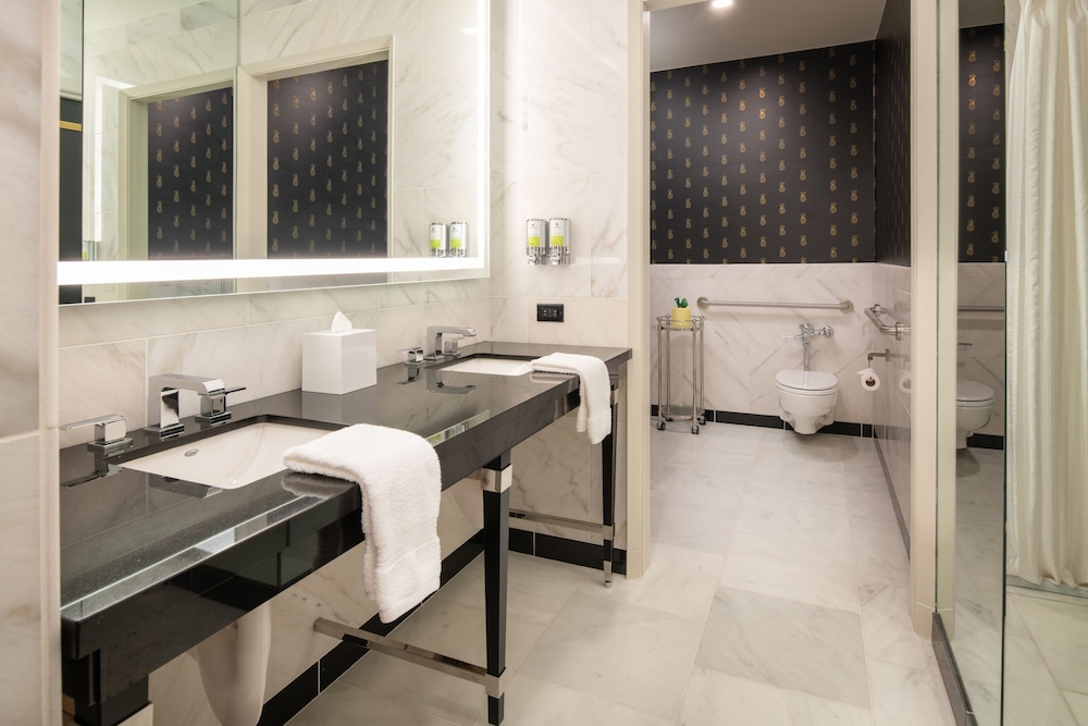 Staypineapple, An Elegant Hotel, Union Square — Hotel rooms in San Francisco, California