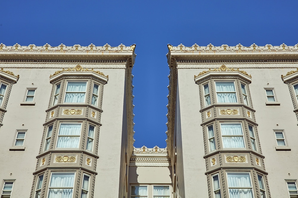 Staypineapple, An Elegant Hotel, Union Square — Hotel building in San Francisco, California