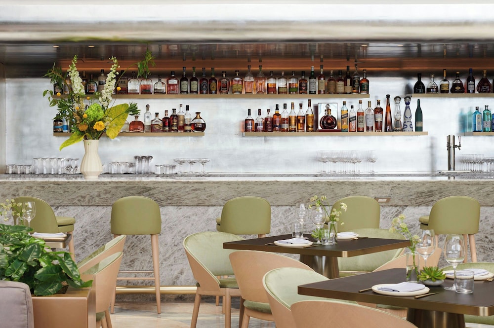 Brickell Arch, a Luxury Collection Hotel, Miami — Restaurant & bars in Miami, Florida