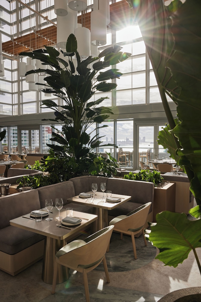 Brickell Arch, a Luxury Collection Hotel, Miami — Restaurant & bars in Miami, Florida
