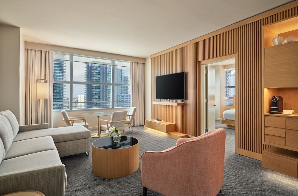 Brickell Arch, a Luxury Collection Hotel, Miami — Hotel rooms in Miami, Florida