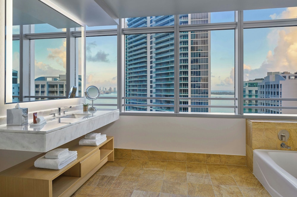Brickell Arch, a Luxury Collection Hotel, Miami — Hotel rooms in Miami, Florida