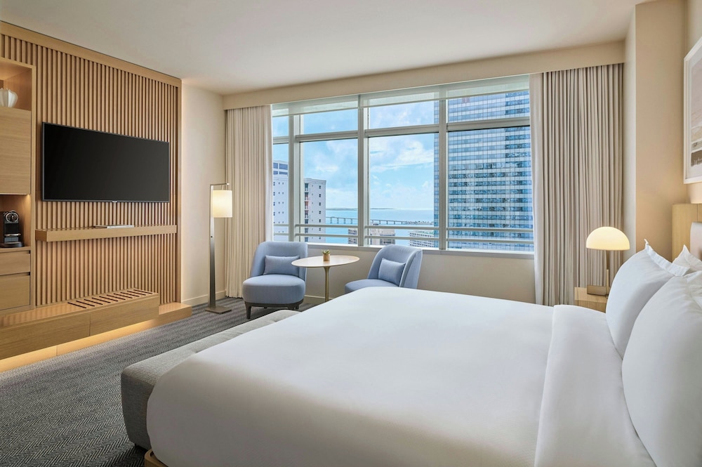 Brickell Arch, a Luxury Collection Hotel, Miami — Hotel rooms in Miami, Florida
