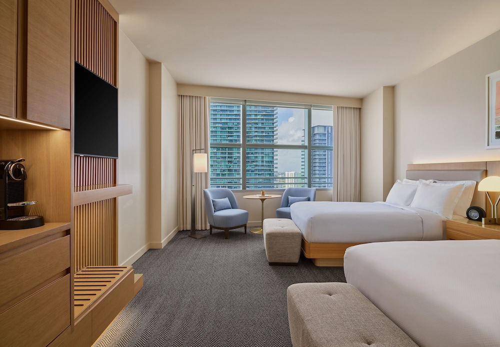 Brickell Arch, a Luxury Collection Hotel, Miami — Hotel rooms in Miami, Florida