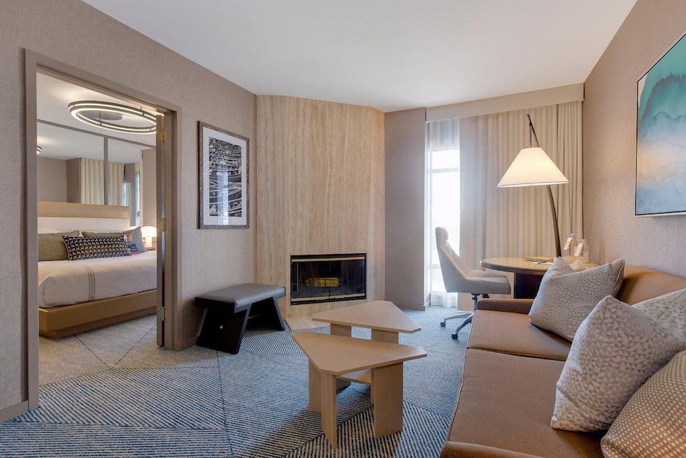 Hotel Zoe Fisherman's Wharf — Hotel rooms in San Francisco, California