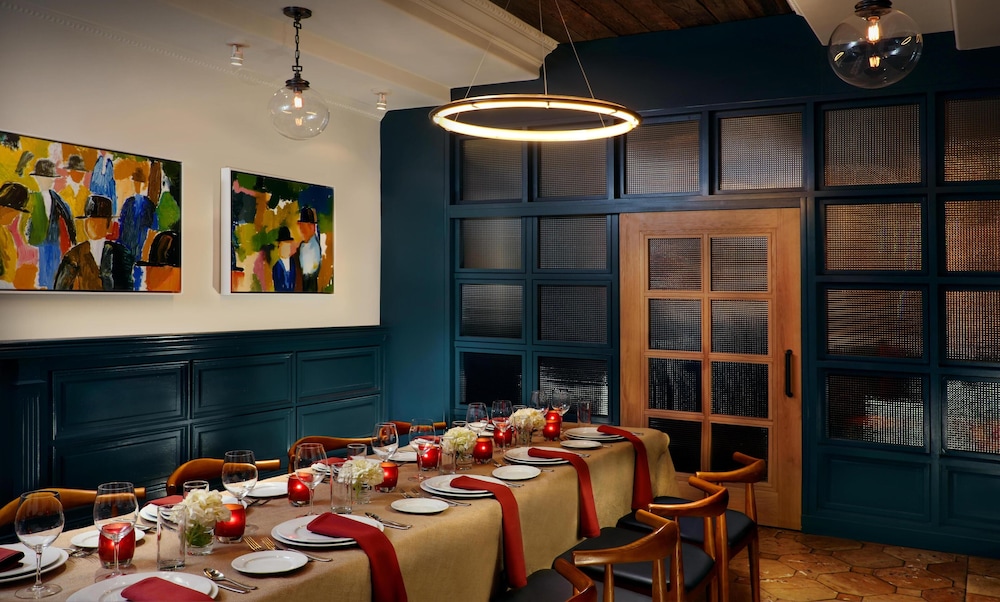 Hotel Zoe Fisherman's Wharf — Restaurant & bars in San Francisco, California