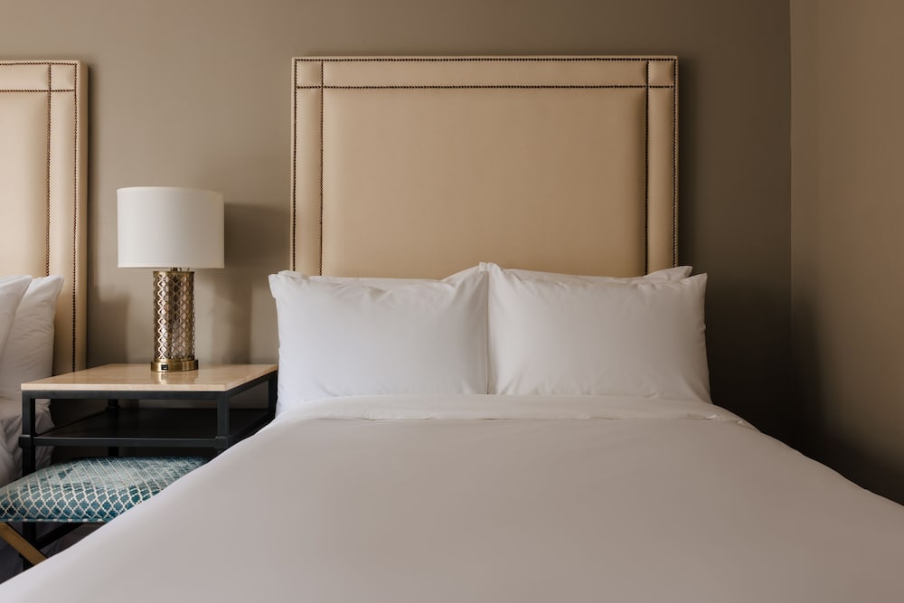 Hotel Bijou - Union Square — Hotel rooms in San Francisco, California