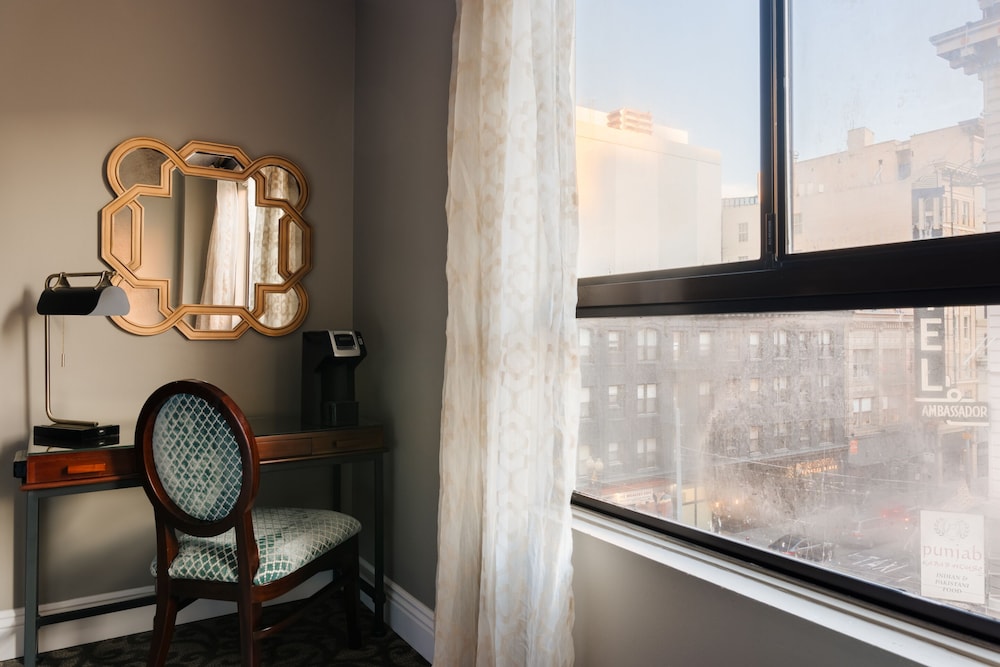 Hotel Bijou - Union Square — Hotel rooms in San Francisco, California