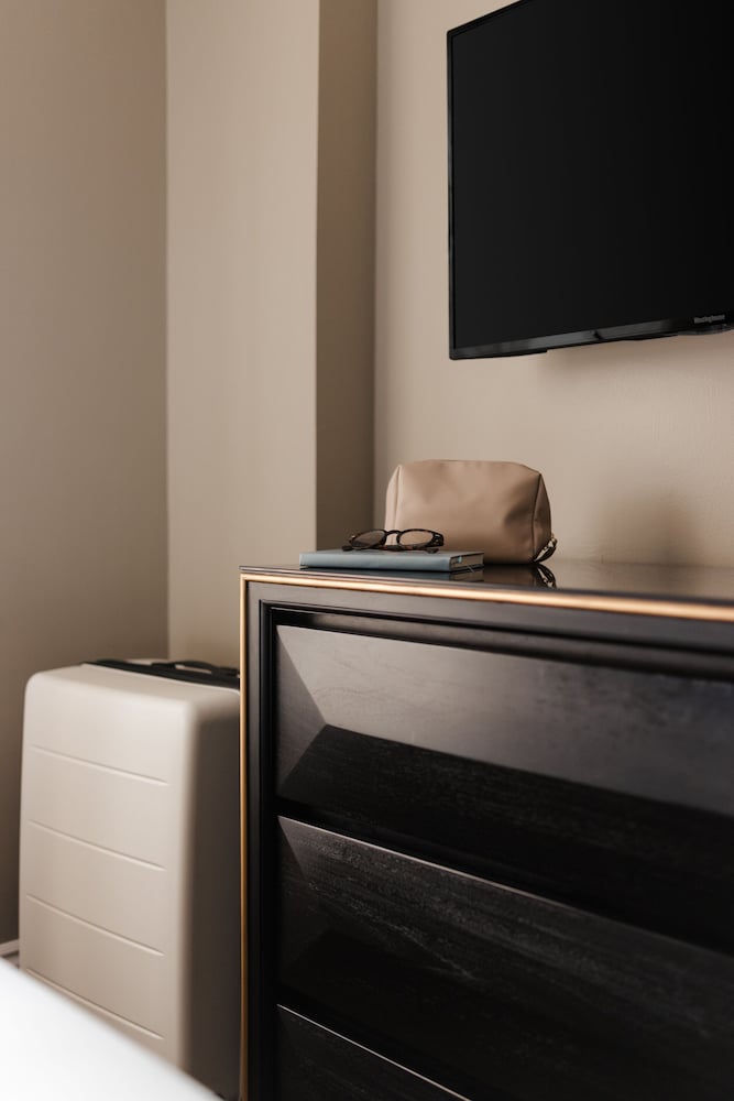 Hotel Bijou - Union Square — Hotel rooms in San Francisco, California