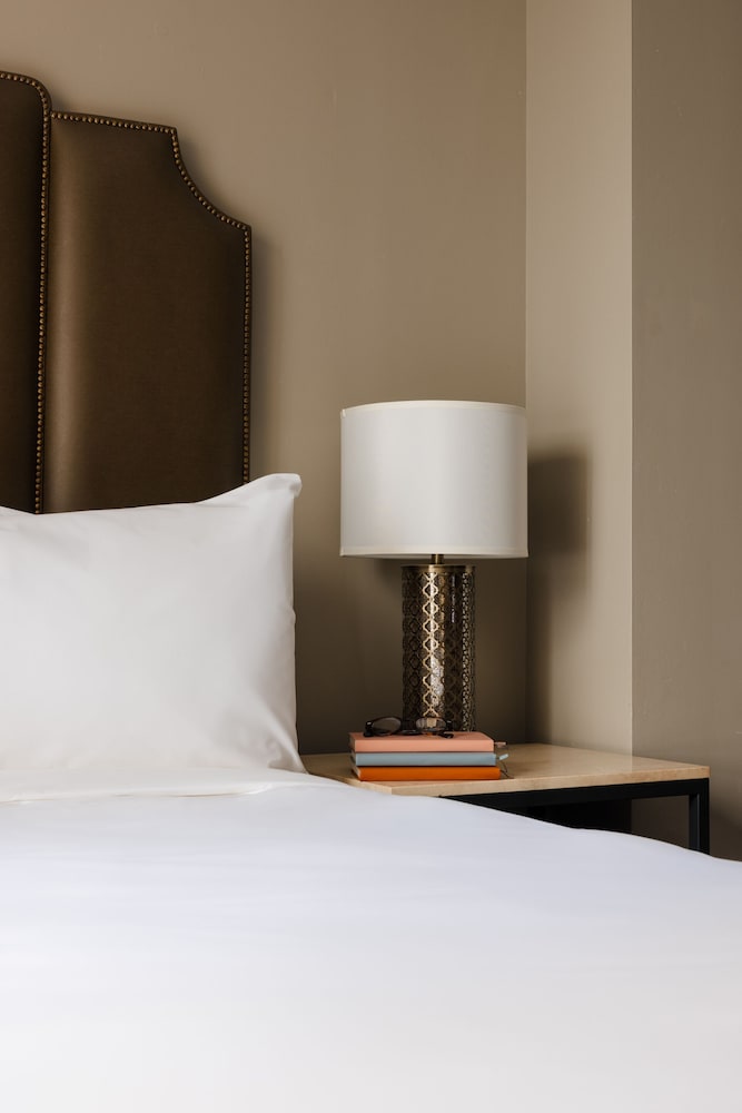 Hotel Bijou - Union Square — Hotel rooms in San Francisco, California