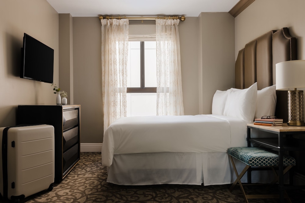 Hotel Bijou - Union Square — Hotel rooms in San Francisco, California