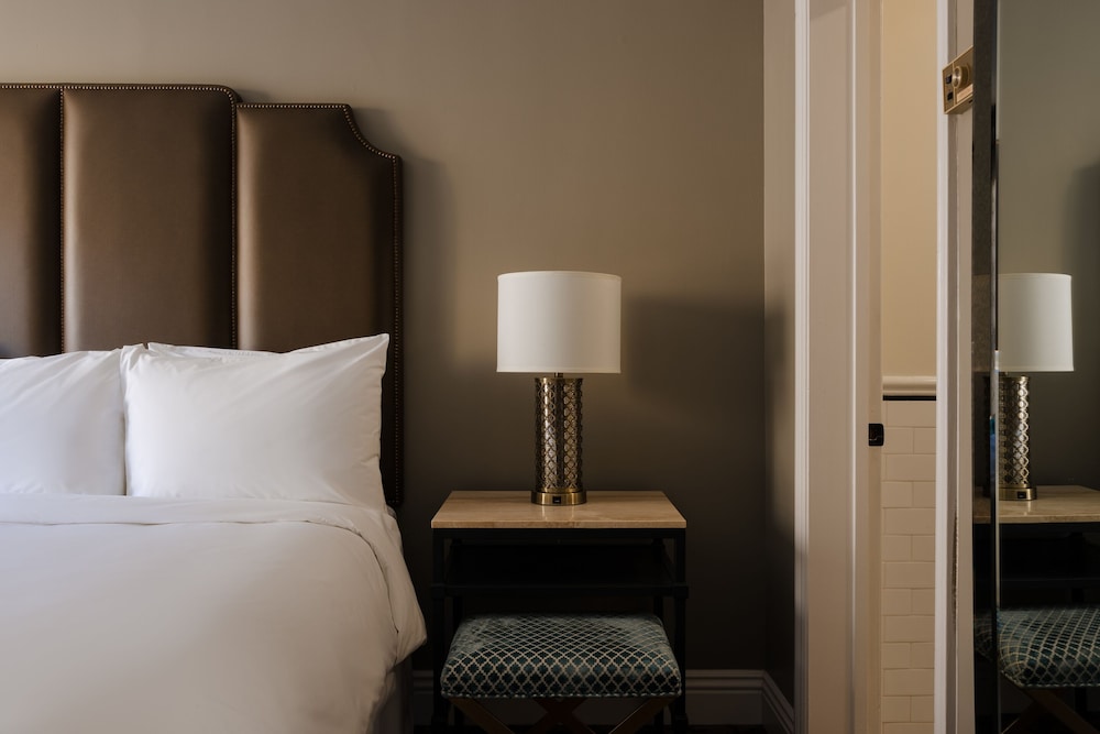 Hotel Bijou - Union Square — Hotel rooms in San Francisco, California