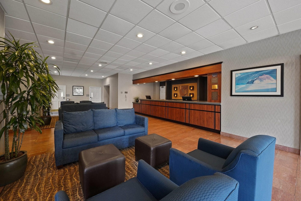 Comfort Inn by the Bay — Hotel building in San Francisco, California