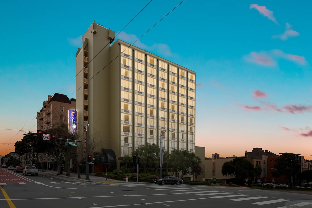 Comfort Inn by the Bay — Hotel building in San Francisco, California