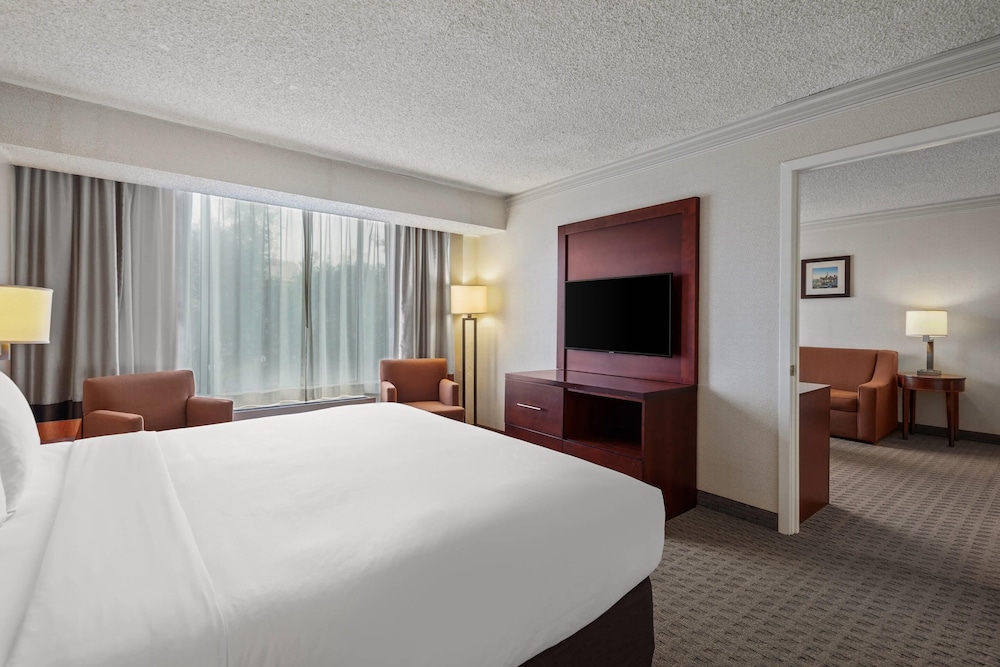 Comfort Inn by the Bay — Hotel rooms in San Francisco, California