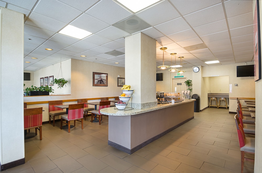 Comfort Inn by the Bay — Restaurant & bars in San Francisco, California