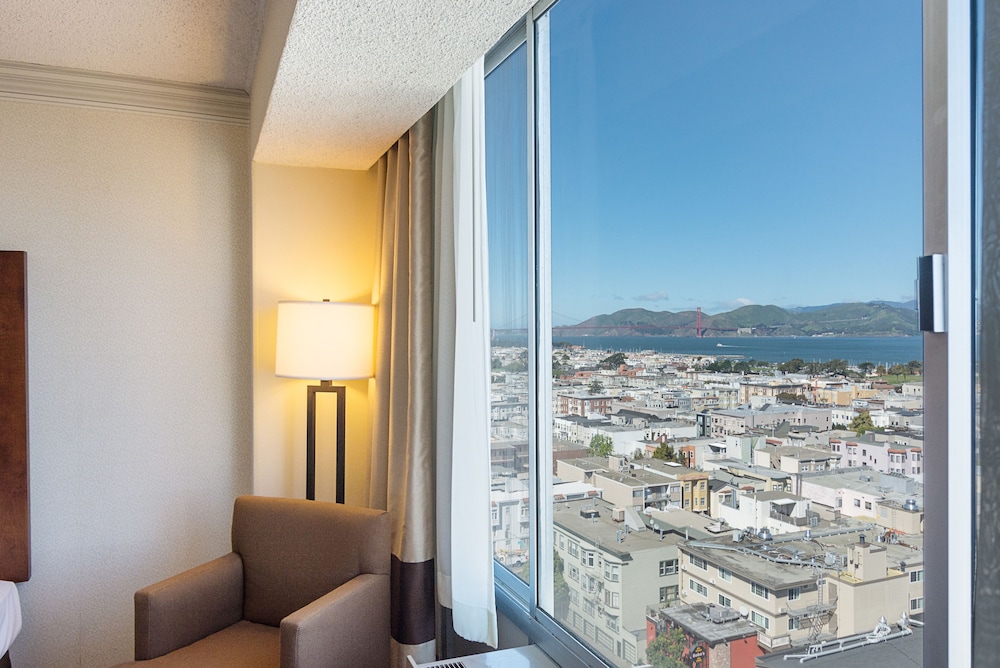 Comfort Inn by the Bay — Hotel rooms in San Francisco, California