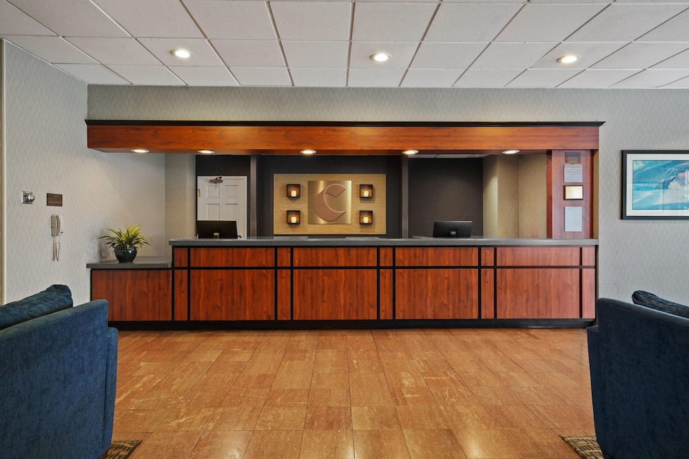 Comfort Inn by the Bay — Hotel building in San Francisco, California