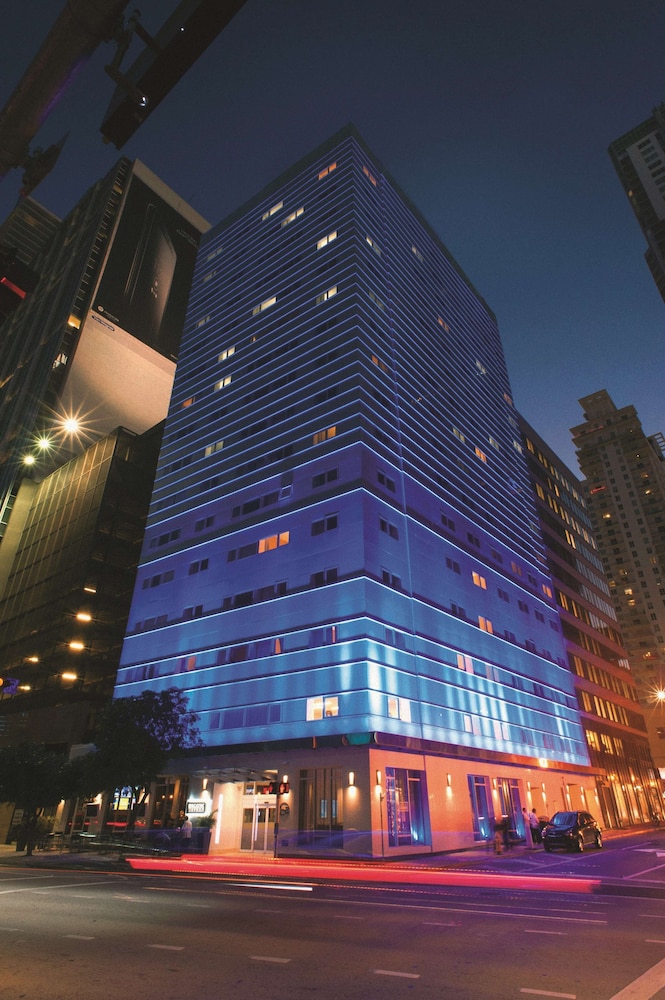 YVE Hotel Miami — Hotel building in Miami, Florida