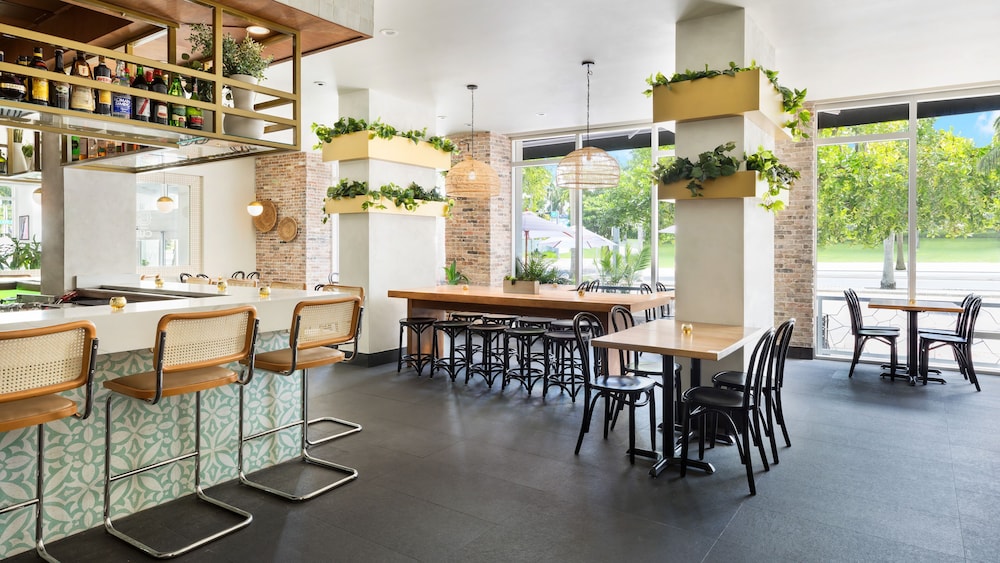 YVE Hotel Miami — Restaurant & bars in Miami, Florida