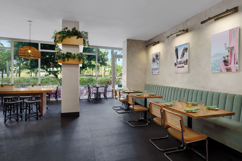 YVE Hotel Miami — Restaurant & bars in Miami, Florida