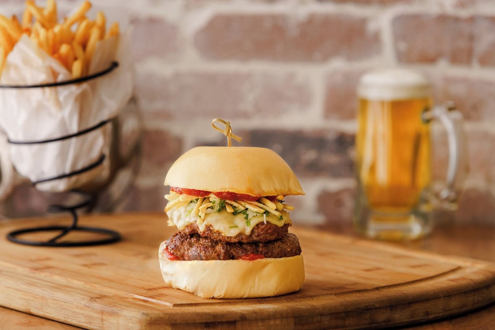 YVE Hotel Miami — Restaurant & bars in Miami, Florida