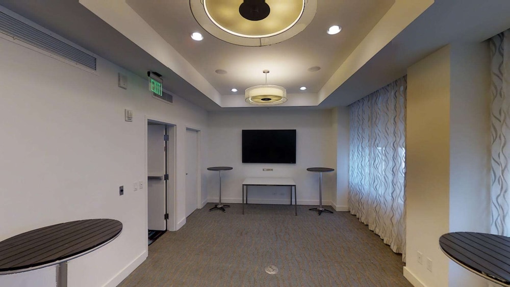 YVE Hotel Miami — Hotel building in Miami, Florida