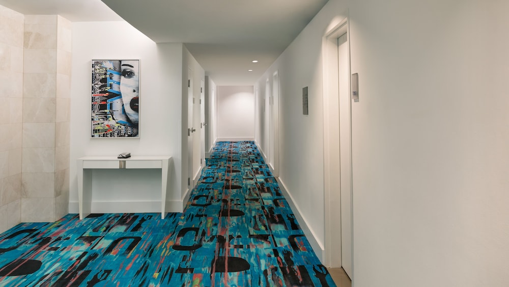 YVE Hotel Miami — Hotel building in Miami, Florida