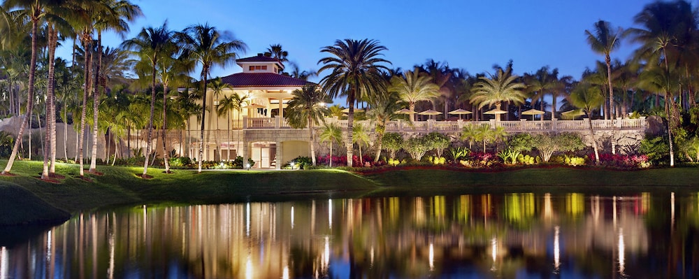 Trump National Doral Miami — Hotel building in Miami, Florida