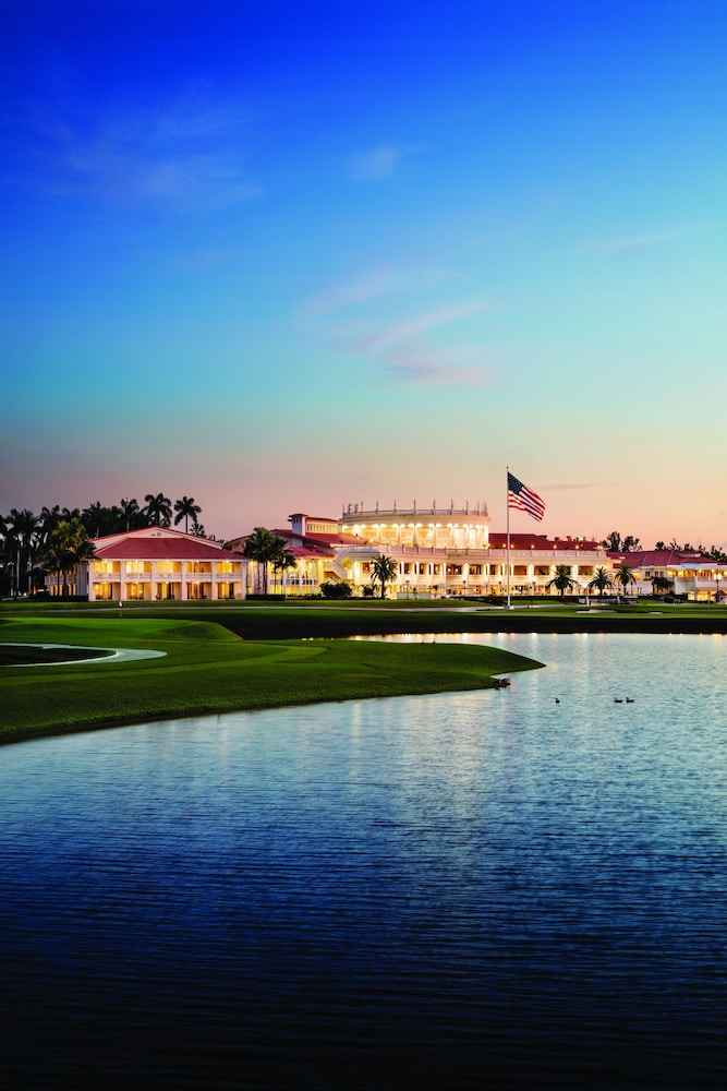 Trump National Doral Miami — Hotel building in Miami, Florida