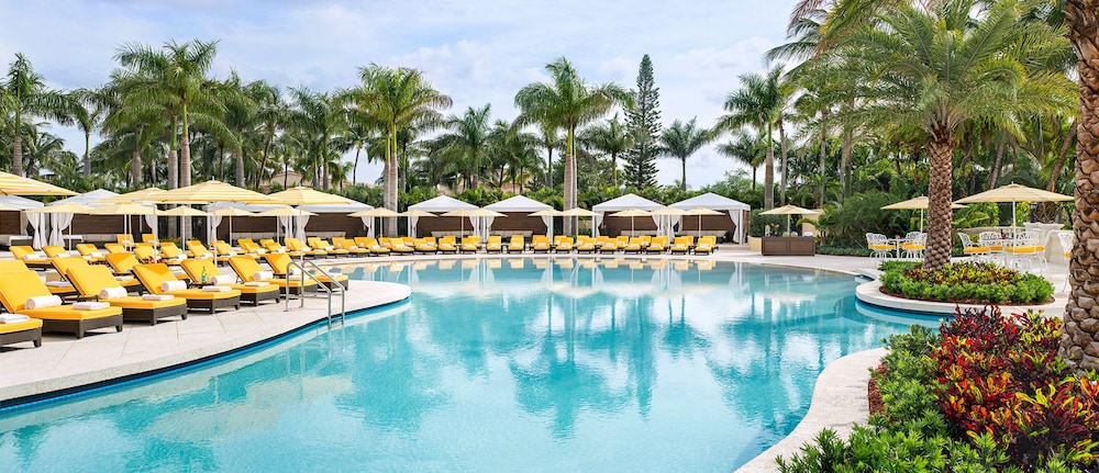 Trump National Doral Miami — Swimming pool in Miami, Florida