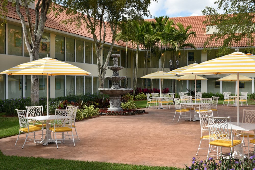 Trump National Doral Miami — Hotel building in Miami, Florida