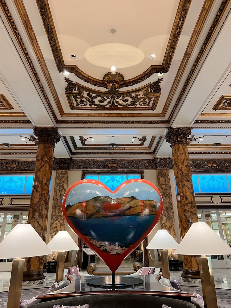 Fairmont San Francisco — Hotel building in San Francisco, California