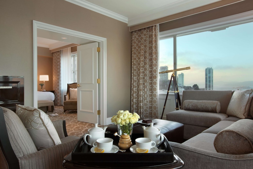 Fairmont San Francisco — Hotel rooms in San Francisco, California