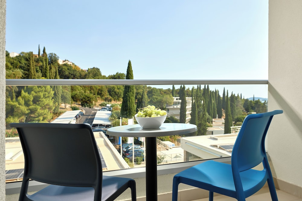 Maistra Select Astarea Hotel — Rooms in Mlini, Dubrovnik-Neretva