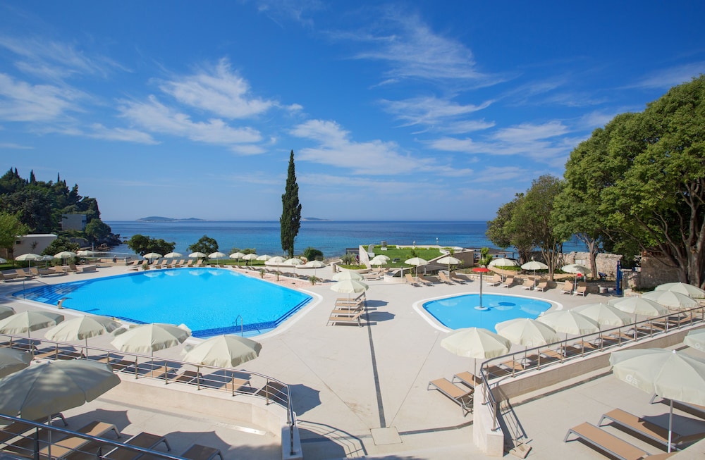 Maistra Select Astarea Hotel — Pool in Mlini, Dubrovnik-Neretva