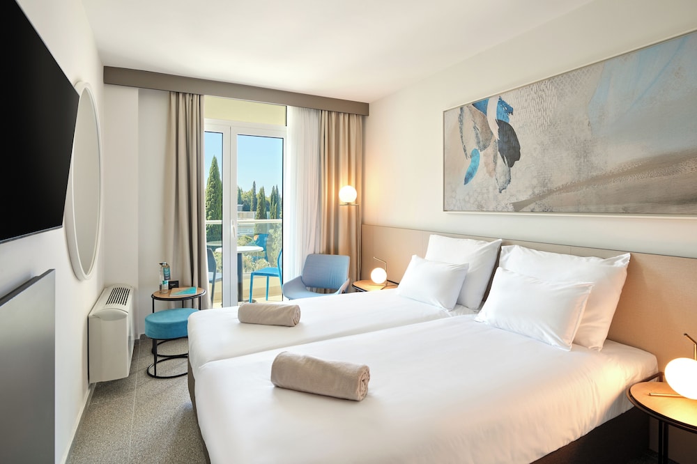 Maistra Select Astarea Hotel — Rooms in Mlini, Dubrovnik-Neretva