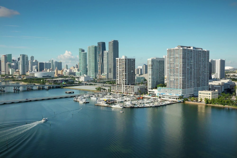 DoubleTree by Hilton Grand Hotel Biscayne Bay - zdjęcie 4