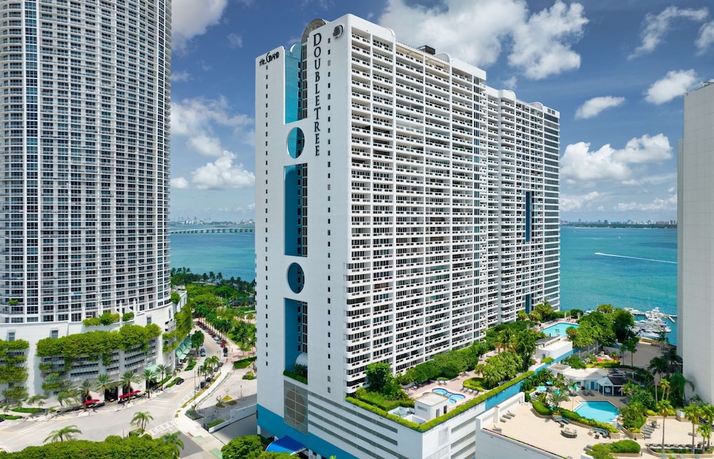 DoubleTree by Hilton Grand Hotel Biscayne Bay