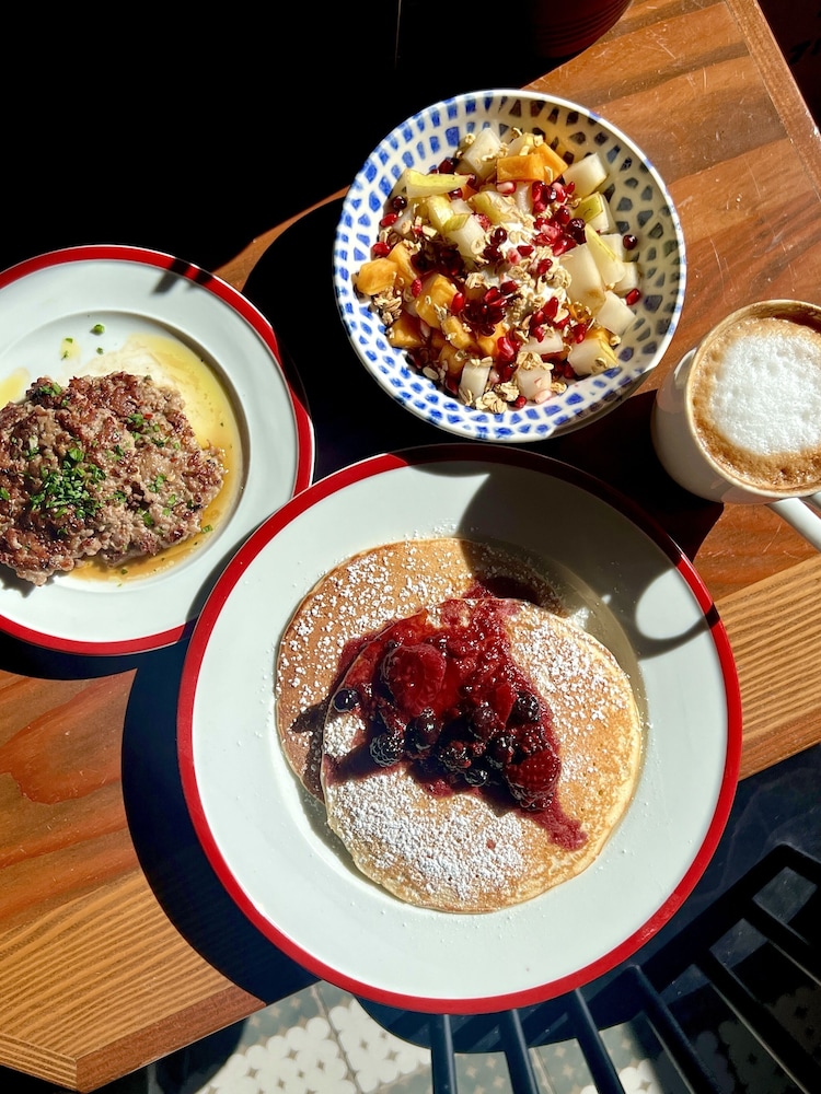 Hotel G San Francisco — Restaurant & bars in San Francisco, California