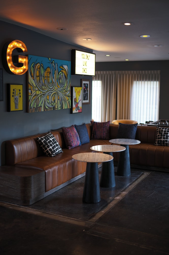 Hotel Garrett — Restaurant & bars in San Francisco, California