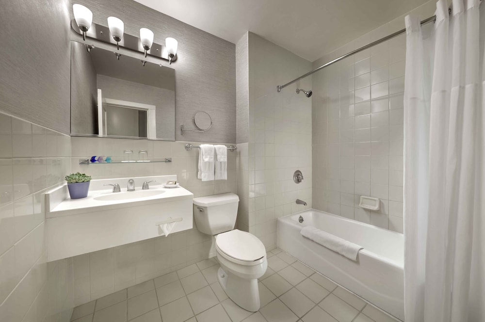 Handlery Union Square Hotel — Hotel rooms in San Francisco, California