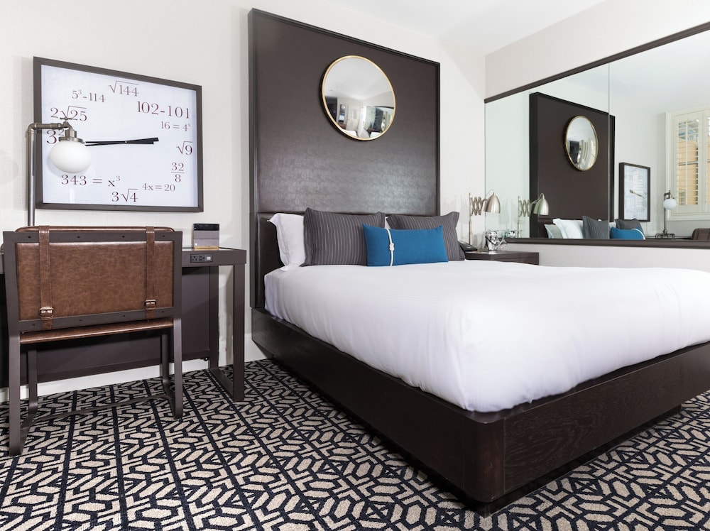 Harbor Court Hotel — Hotel rooms in San Francisco, California